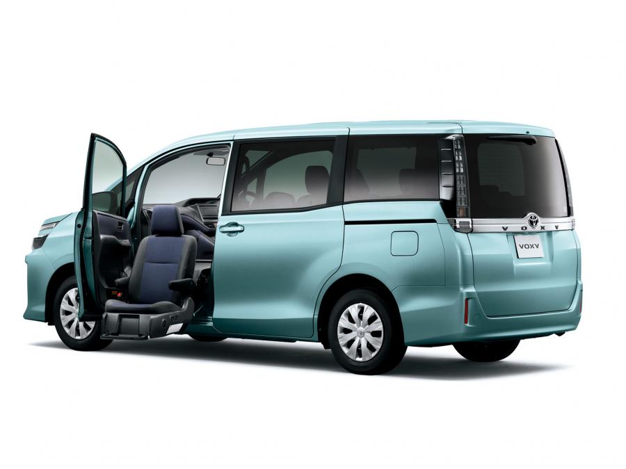 Toyota Voxy Welcab '2014